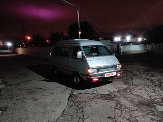 1981 Toyota Town Ace I Рестайлинг, золотистый, 150000 рублей, вид 1