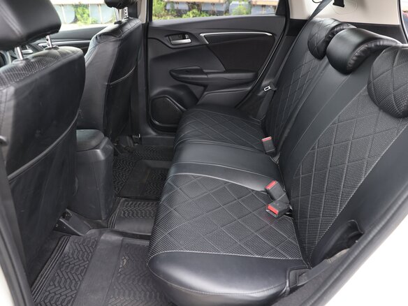 2017 Honda Fit III, белый, 850000 рублей - вид 11