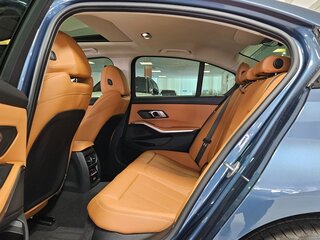2025 BMW 3 серии 320i VII (G2x) Рестайлинг 2, синий, 4500000 рублей, вид 5