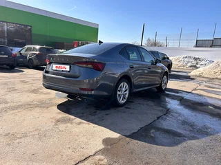 2021 Skoda Octavia IV (A8), серый, 1999999 рублей, вид 4