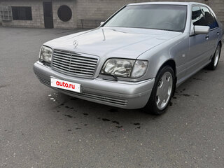 1998 Mercedes-Benz S-Класс 320 III (W140) Рестайлинг, серебристый, 1900000 рублей, вид 3