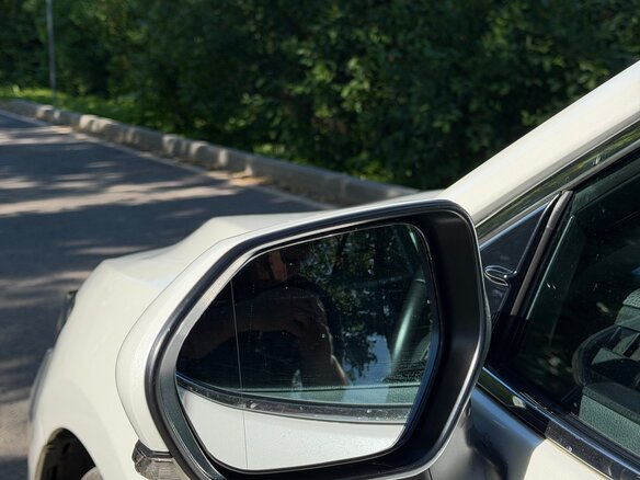 2019 Toyota Camry VIII (XV70), белый, 2000000 рублей - вид 9