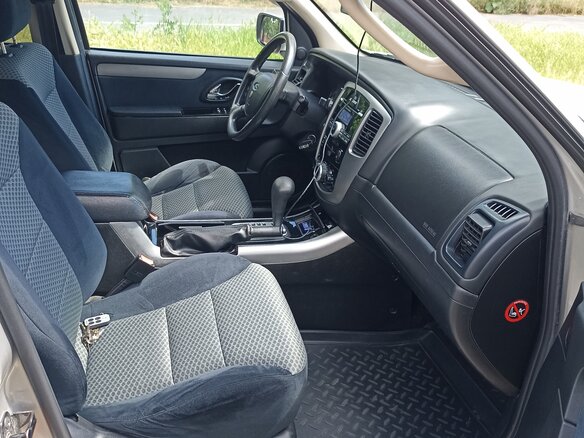 2008 Ford Escape I Рестайлинг 2, серебристый - вид 14
