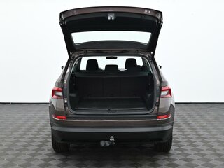 2018 Skoda Kodiaq I, коричневый, 1749000 рублей, вид 5