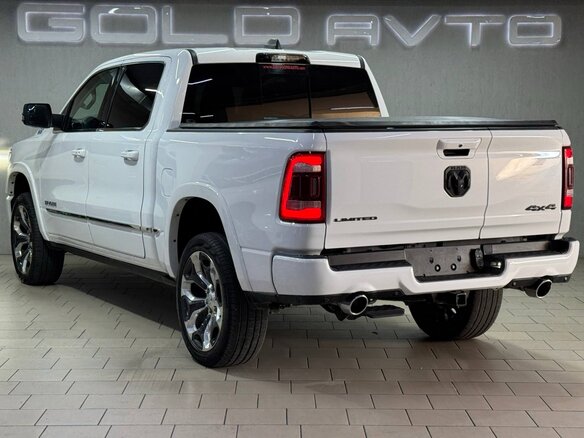 2023 Ram 1500 Crew Cab eTorque V, белый, 9990000 рублей - вид 5