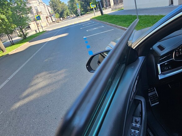 2022 Audi Q8 55 TFSI I (4M), чёрный, 8490000 рублей - вид 21