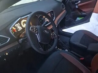 2024 Lada (ВАЗ) Vesta Cross I Рестайлинг (NG), чёрный, 1650000 рублей, вид 5