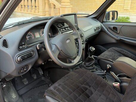 2026 Lada (ВАЗ) Niva Travel I Рестайлинг, белый, 1490000 рублей, вид 5