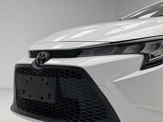 2022 Toyota Levin XII (E210) Рестайлинг, белый, 1500000 рублей, вид 3