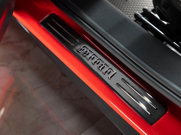 2026 Ferrari 296 Speciale, красный, 85045300 рублей - вид 27