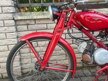 1954 Moto Guzzi 250 TS, красный, 380000 рублей, вид 2