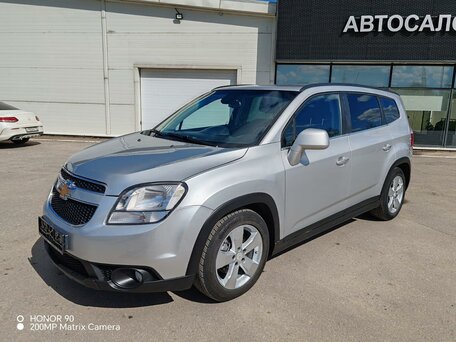2013 Chevrolet Orlando I, серебристый, 1149000 рублей, вид 1