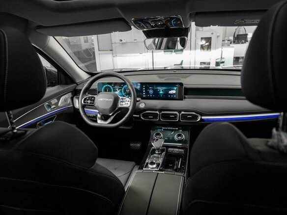 2026 Jetour X70+ I Рестайлинг, серый, 3399000 рублей - вид 8