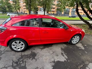2009 Opel Astra GTC H Рестайлинг, красный, 400000 рублей, вид 2