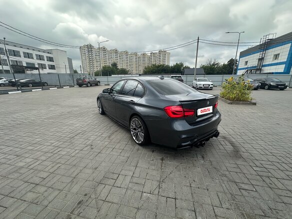 2017 BMW 3 серии 320i xDrive VI (F3x) Рестайлинг, серый, 2400000 рублей - вид 1