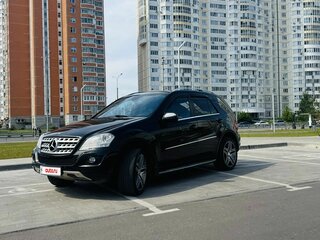 2009 Mercedes-Benz M-Класс 350 II (W164) Рестайлинг, чёрный, 950000 рублей, вид 1