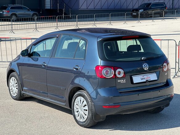 2013 Volkswagen Golf Plus II, синий, 747000 рублей - вид 14