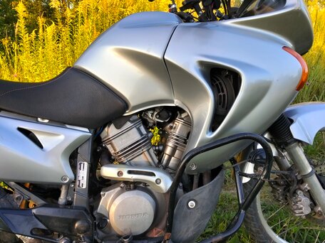 2001 Honda XL650V Transalp, серебристый, 350000 рублей, вид 2