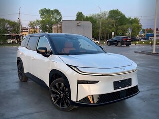 2026 Toyota bZ3X 58.3 kWh, белый, 2985000 рублей, вид 2
