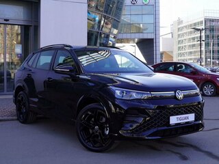 2026 Volkswagen Tiguan L Pro III (China Market), чёрный, 5900000 рублей, вид 3