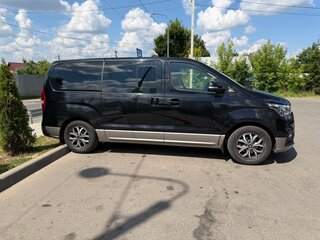 2019 Hyundai H-1 II Рестайлинг 2, чёрный, 3850000 рублей, вид 3