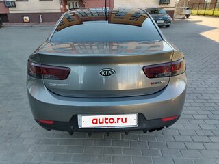 2011 Kia Cerato Koup II, серый, 860000 рублей, вид 4