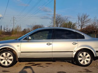 2002 Volkswagen Passat B5 Рестайлинг, серебристый, 620000 рублей, вид 3