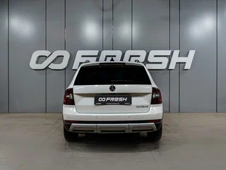 2019 Skoda Octavia III (A7) Рестайлинг, белый, 1999000 рублей, вид 4