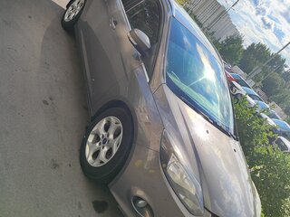 2014 Ford Focus III, серый, 755555 рублей, вид 2
