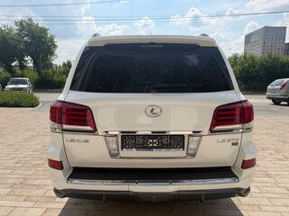 2013 Lexus LX 570 III Рестайлинг, белый, 4300000 рублей, вид 4