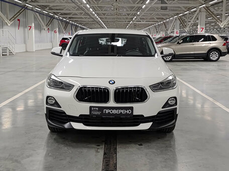 2018 BMW X2 xDrive20d I (F39), белый, 2870000 рублей, вид 2