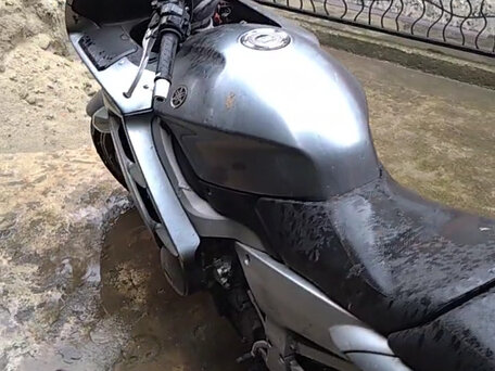 2004 Yamaha FJR1300, серебристый, 350000 рублей, вид 5