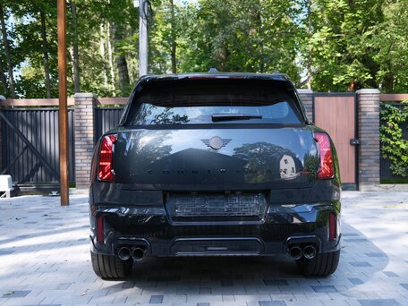 2026 Mini Countryman JCW John Cooper Works III, чёрный, 7590000 рублей, вид 5