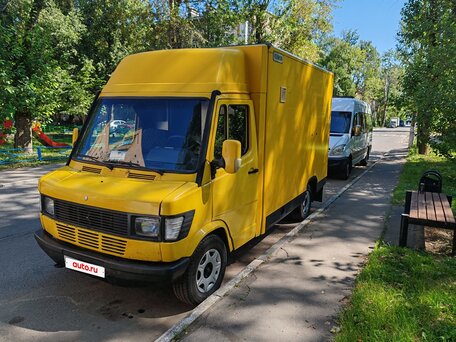 1994 Mercedes-Benz T1, жёлтый, 1300000 рублей, вид 2