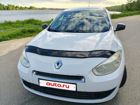2011 Renault Fluence I, белый, 430000 рублей