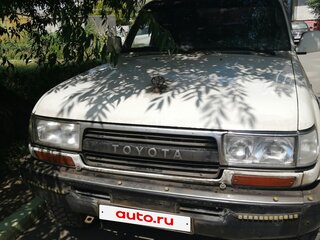 1996 Toyota Land Cruiser 80 Series Рестайлинг, белый, 1350000 рублей, вид 1