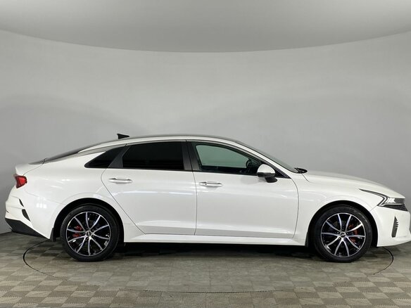 2021 Kia K5 III, белый, 2299000 рублей - вид 4
