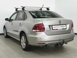 2018 Volkswagen Polo V Рестайлинг, серебристый, 1300000 рублей, вид 5
