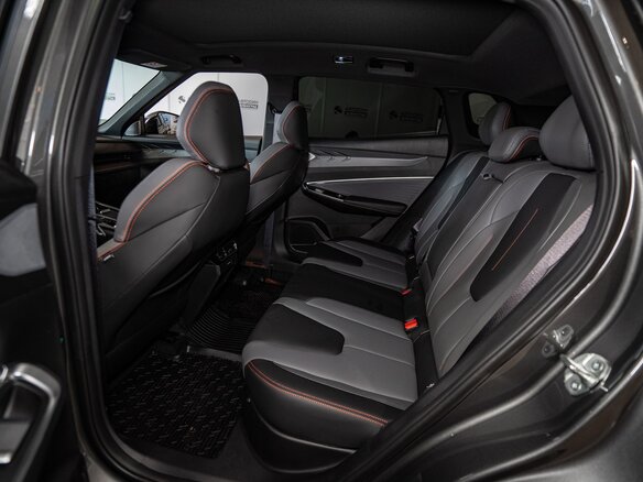 2026 Geely Cityray, серый, 3384990 рублей - вид 7
