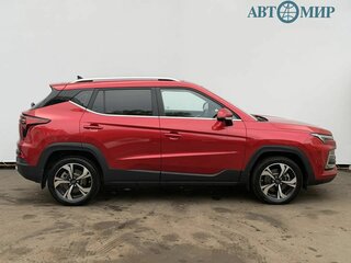 2023 Москвич 3, красный, 1290000 рублей, вид 4