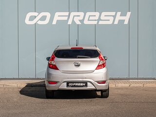 2013 Hyundai Solaris I, серебристый, 675000 рублей, вид 4