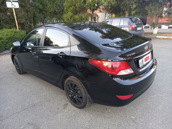 2012 Hyundai Solaris I, чёрный, 590000 рублей - вид 6