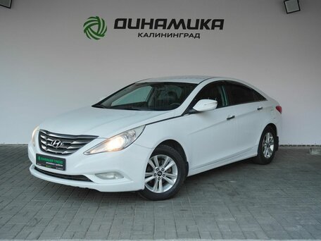 Hyundai Sonata VI (YF)