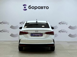 2021 Hyundai Solaris II Рестайлинг, белый, 1640000 рублей, вид 5