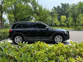 2022 Mercedes-Benz GLB 180 I (X247), чёрный, 2700000 рублей, вид 4
