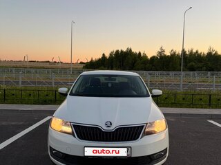 2019 Skoda Rapid I Рестайлинг, белый, 1450000 рублей, вид 1