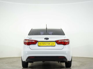 2012 Kia Rio 5-speed III, белый, 849000 рублей, вид 5