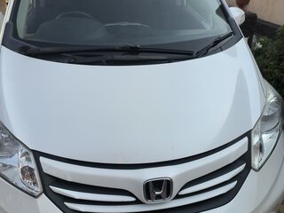2013 Honda Freed I Рестайлинг, белый, 1000000 рублей, вид 1