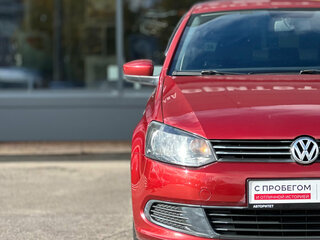 2012 Volkswagen Polo V, красный, 1059000 рублей, вид 3