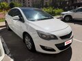 2014 Opel Astra J Рестайлинг, белый